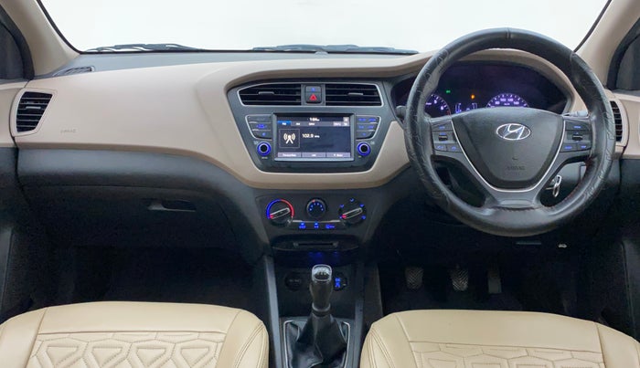 2019 Hyundai Elite i20 SPORTZ PLUS 1.2, Petrol, Manual, 90,453 km, Dashboard