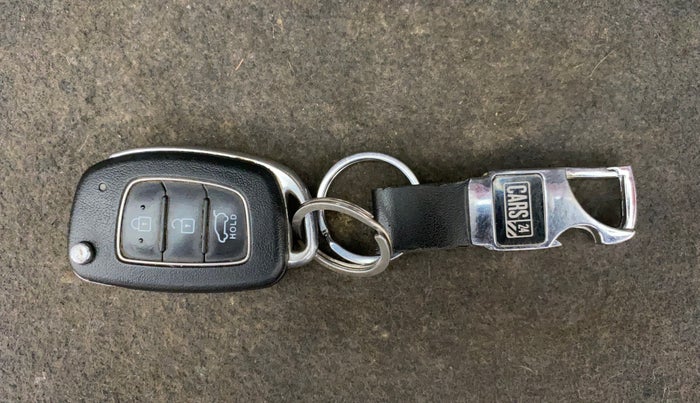 2019 Hyundai Elite i20 SPORTZ PLUS 1.2, Petrol, Manual, 90,453 km, Key Close Up