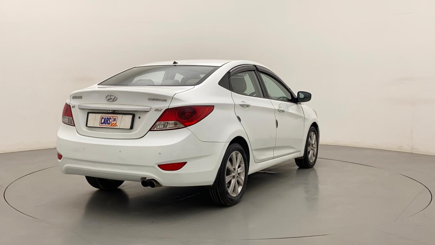 2013 Hyundai Verna FLUIDIC 1.6 CRDI SX, Diesel, Manual, 1,43,268 km, Right Back Diagonal