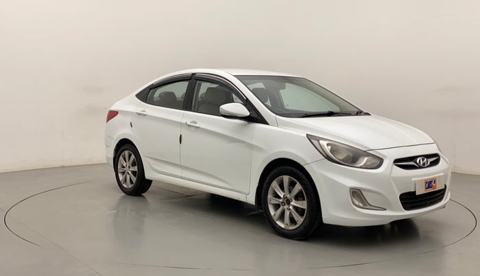 2013 Hyundai Verna FLUIDIC 1.6 CRDI SX, Diesel, Manual, 1,43,268 km, Right Front Diagonal