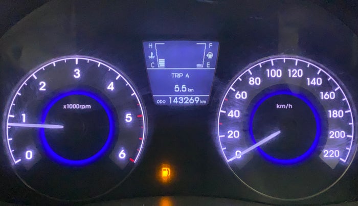 2013 Hyundai Verna FLUIDIC 1.6 CRDI SX, Diesel, Manual, 1,43,268 km, Odometer Image