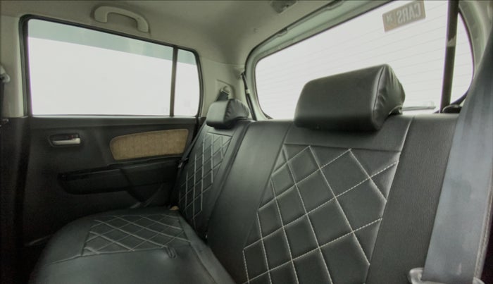 2017 Maruti Wagon R 1.0 VXI (O) AMT, Petrol, Automatic, 64,363 km, Right Side Rear Door Cabin