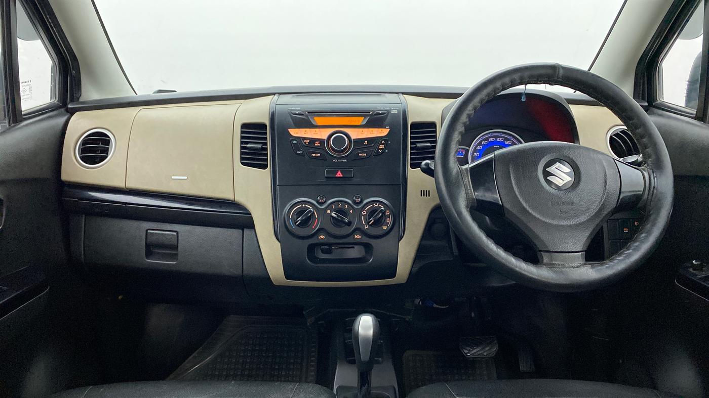 2017 Maruti Wagon R 1.0 VXI (O) AMT, Petrol, Automatic, 64,363 km, Dashboard