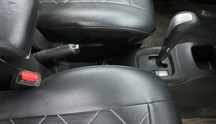 2017 Maruti Wagon R 1.0 VXI (O) AMT, Petrol, Automatic, 64,363 km, Gear Lever