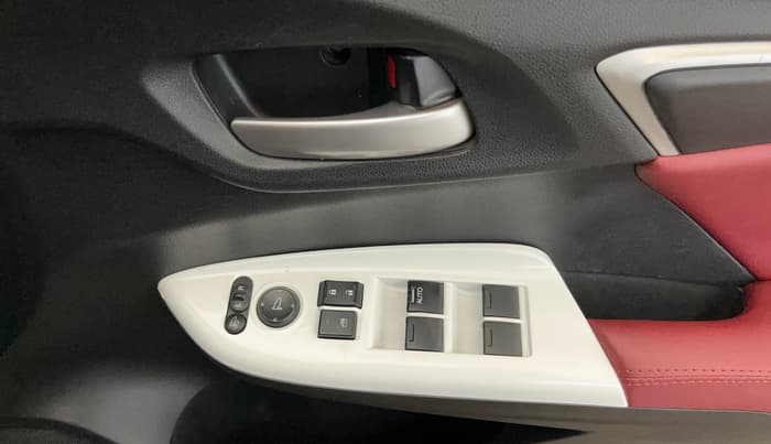 2020 Honda WR-V 1.2L I-VTEC VX MT, Petrol, Manual, 61,532 km, Driver Side Door Panels Control