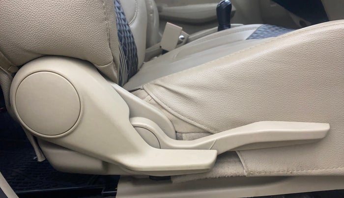 2024 Maruti Dzire VXI, Petrol, Manual, 64,271 km, Driver Side Adjustment Panel