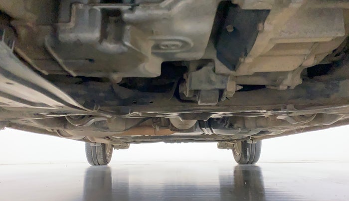 2011 Honda Jazz 1.2L I-VTEC BASE, Petrol, Manual, 1,04,107 km, Front Underbody