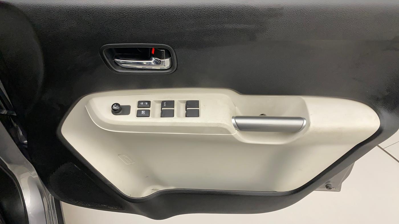 2022 Maruti IGNIS DELTA 1.2, Petrol, Manual, 18,015 km, Driver Side Door Panels Control