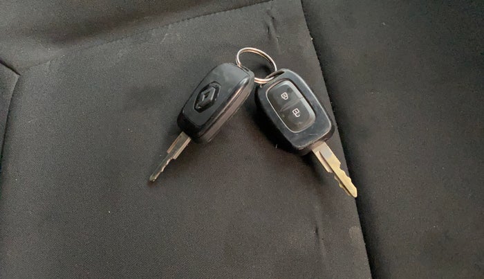 2020 Renault Kwid RXL 1.0, Petrol, Manual, 41,621 km, Key Close Up