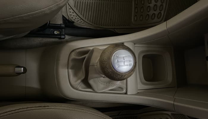 2015 Maruti Ertiga VXI, Petrol, Manual, 48,275 km, Gear Lever