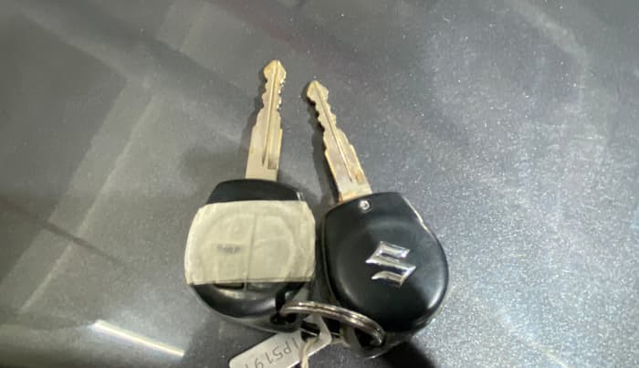 2015 Maruti Ertiga VXI, Petrol, Manual, 48,275 km, Key Close Up