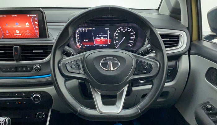 2020 Tata ALTROZ XZ (O) 1.2 RTN, Petrol, Manual, 17,660 km, Steering Wheel Close Up