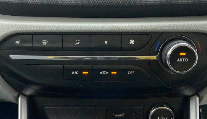 2020 Tata ALTROZ XZ (O) 1.2 RTN, Petrol, Manual, 17,660 km, Automatic Climate Control