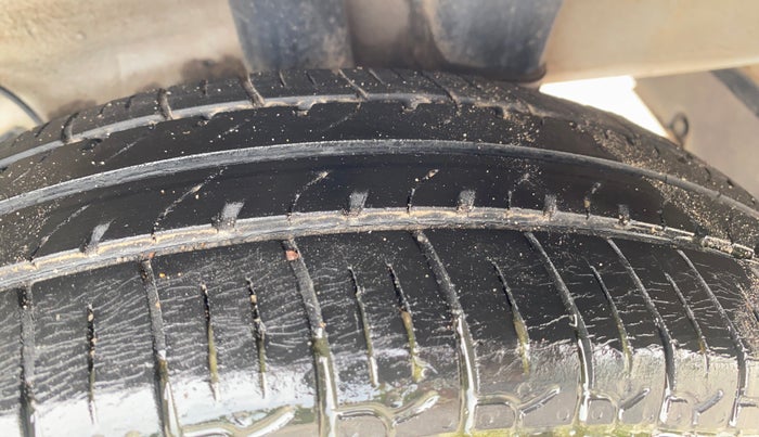 2022 Hyundai NEW SANTRO ERA EXECUTIVE, Petrol, Manual, 37,524 km, Left Rear Tyre Tread