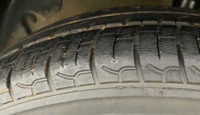 2019 Hyundai NEW SANTRO SPORTZ AMT, Petrol, Automatic, 24,697 km, Left Front Tyre Tread