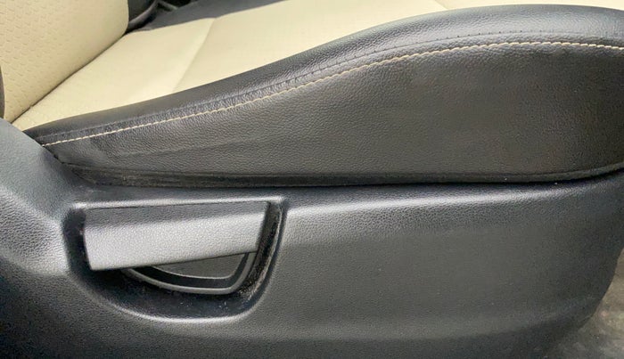 2019 Hyundai NEW SANTRO SPORTZ AMT, Petrol, Automatic, 24,697 km, Driver Side Adjustment Panel