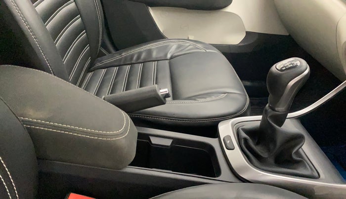 2021 Tata ALTROZ XZ PETROL, Petrol, Manual, 25,688 km, Gear Lever