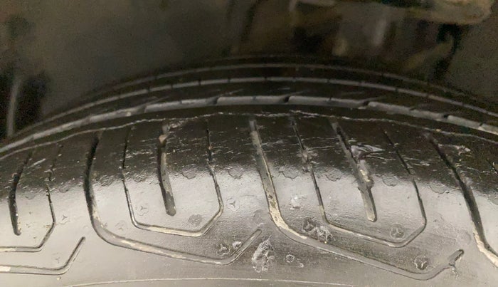 2021 Tata ALTROZ XZ PETROL, Petrol, Manual, 25,688 km, Left Front Tyre Tread