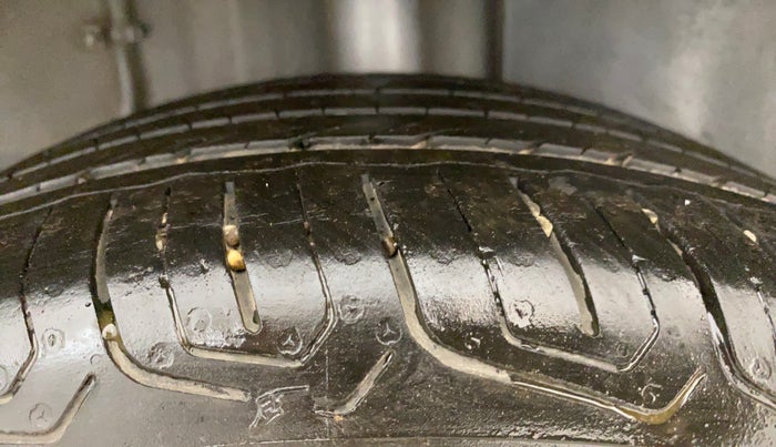 2021 Tata ALTROZ XZ PETROL, Petrol, Manual, 25,688 km, Left Rear Tyre Tread