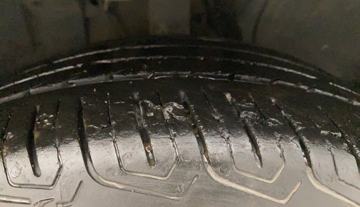 2021 Tata ALTROZ XZ PETROL, Petrol, Manual, 25,688 km, Right Front Tyre Tread