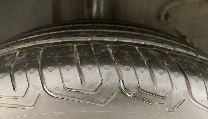 2021 Tata ALTROZ XZ PETROL, Petrol, Manual, 25,688 km, Right Rear Tyre Tread