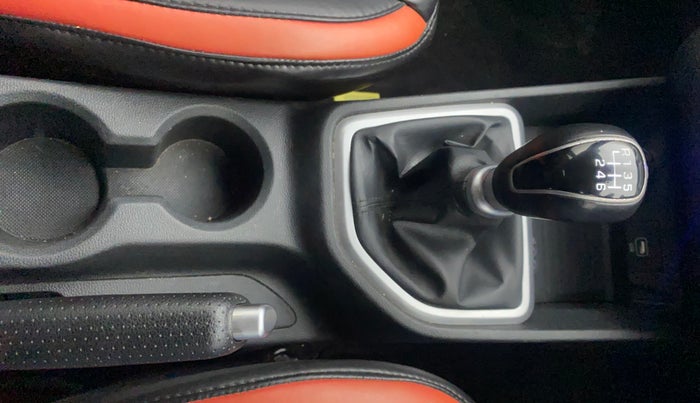 2019 Hyundai Creta SX 1.6 PETROL, Petrol, Manual, 38,773 km, Gear Lever