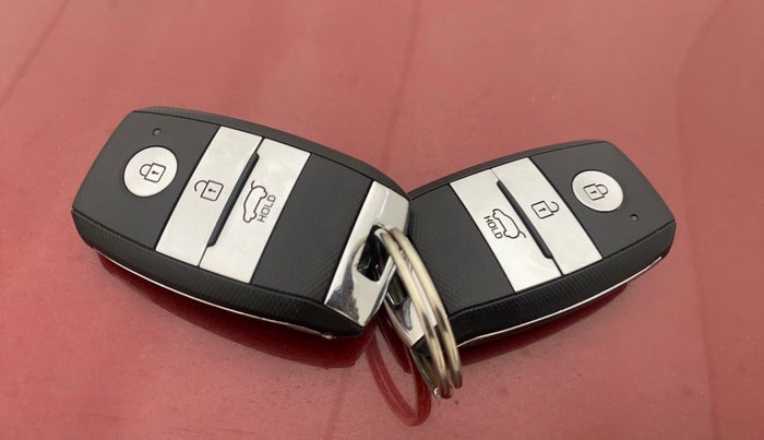 2021 KIA SELTOS GTX PLUS 1.4 PETROL, Petrol, Manual, 70,293 km, Key Close Up