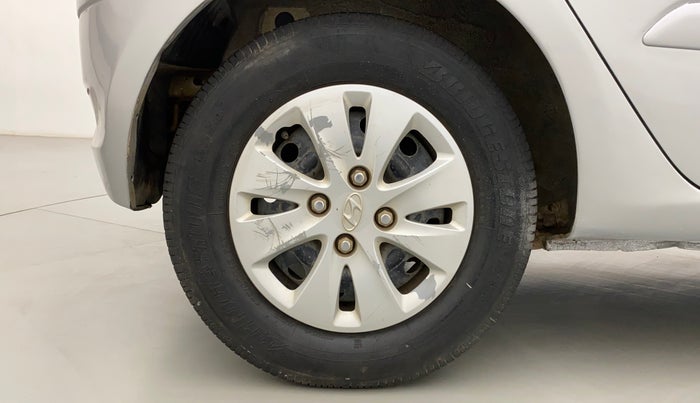 2011 Hyundai i10 SPORTZ 1.2, Petrol, Manual, 19,375 km, Right Rear Wheel