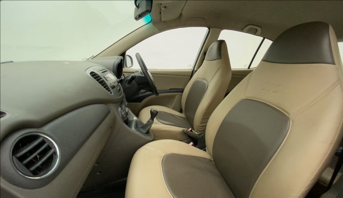 2011 Hyundai i10 SPORTZ 1.2, Petrol, Manual, 19,375 km, Right Side Front Door Cabin
