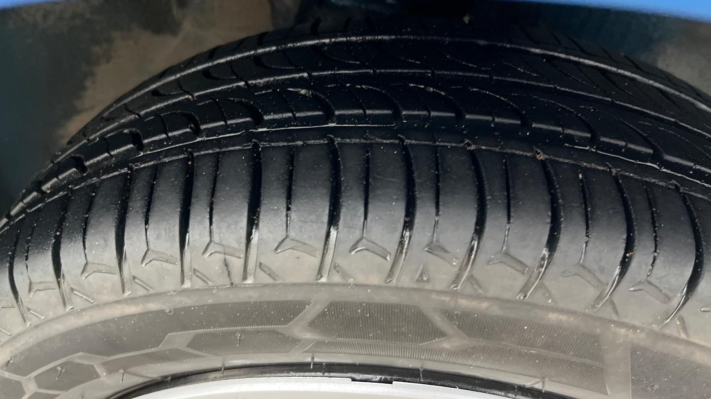 2015 Maruti Alto K10 VXI, Petrol, Manual, 53,338 km, Right Front Tyre Tread