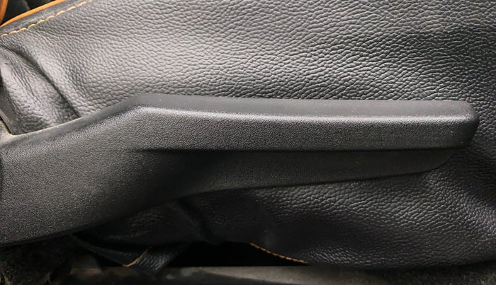 2016 Maruti Baleno ALPHA PETROL 1.2, Petrol, Manual, 53,585 km, Driver Side Adjustment Panel