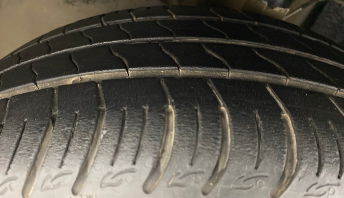 2020 Tata ALTROZ XZ 1.2, Petrol, Manual, 18,269 km, Left Front Tyre Tread