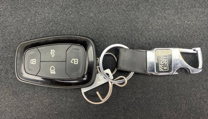 2020 Tata ALTROZ XZ 1.2, Petrol, Manual, 18,269 km, Key Close Up