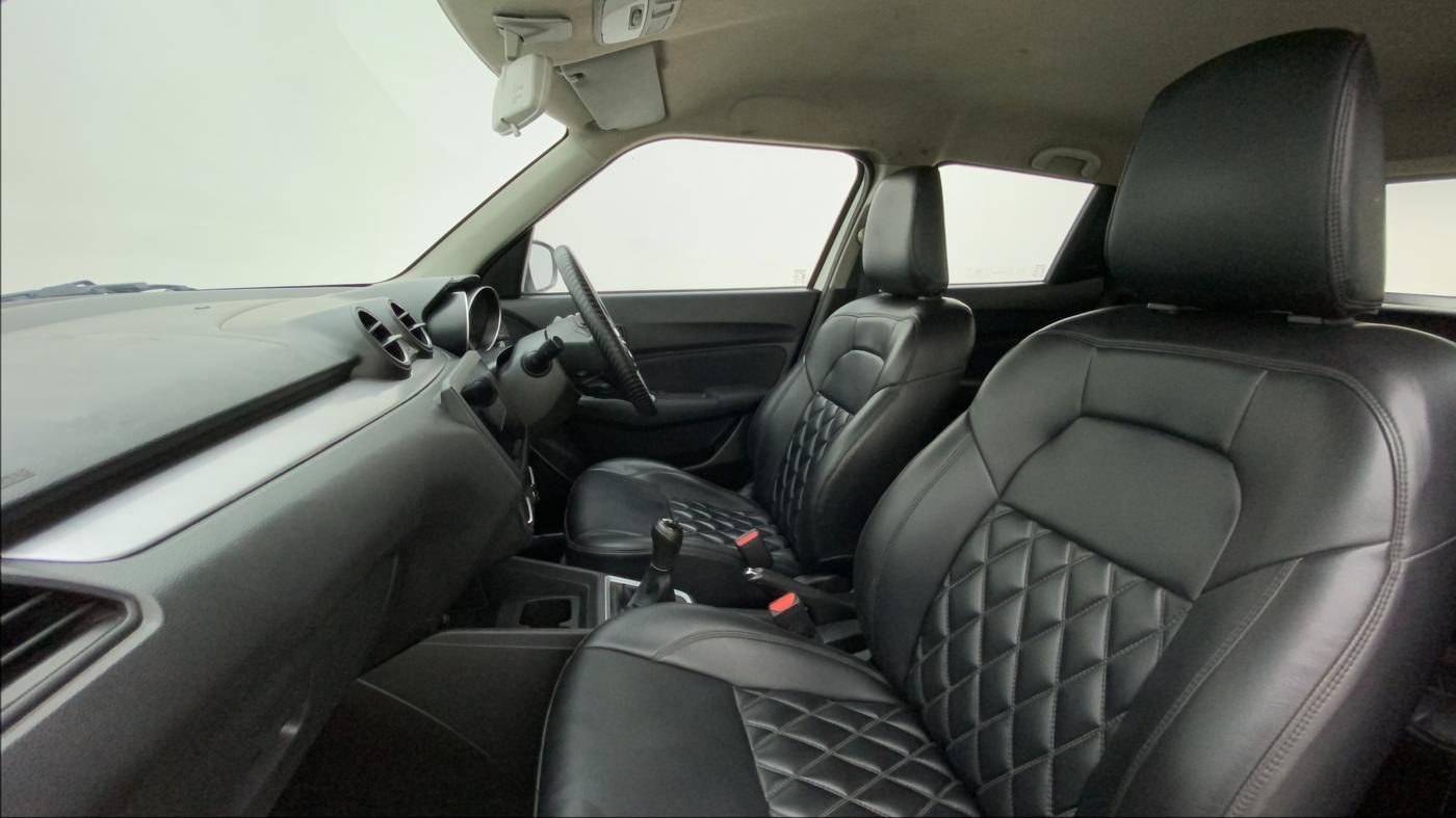 2021 Maruti Swift VXI, Petrol, Manual, 55,114 km, Right Side Front Door Cabin