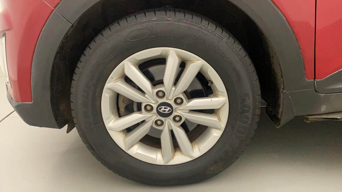 2016 Hyundai Creta SX PLUS 1.6 PETROL, Petrol, Manual, 71,757 km, Left Front Wheel