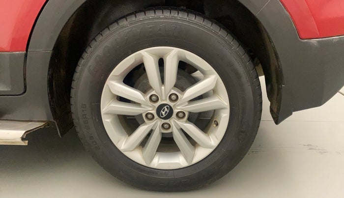 2016 Hyundai Creta SX PLUS 1.6 PETROL, Petrol, Manual, 71,757 km, Left Rear Wheel