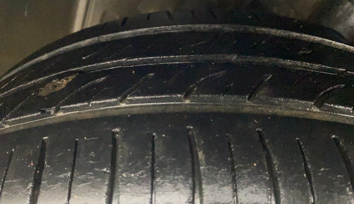2015 Nissan Micra Active XV, Petrol, Manual, 83,148 km, Left Front Tyre Tread