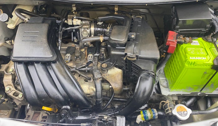 2015 Nissan Micra Active XV, Petrol, Manual, 83,148 km, Engine View