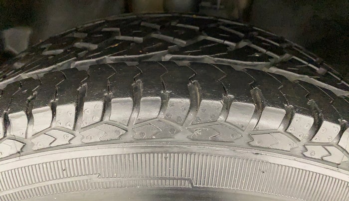 2019 Tata Harrier XZ 2.0L Kryotec, Diesel, Manual, 73,837 km, Left Front Tyre Tread