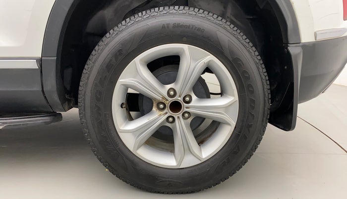 2019 Tata Harrier XZ 2.0L Kryotec, Diesel, Manual, 73,837 km, Left Rear Wheel