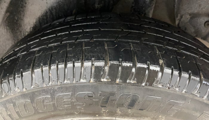 2016 Hyundai Creta SX PLUS 1.6 PETROL, Petrol, Manual, 94,638 km, Left Rear Tyre Tread