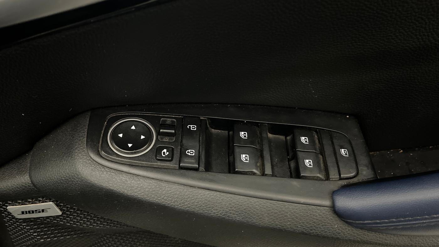 2024 KIA SELTOS Gravity 1.5 Petrol IVT, CNG, Automatic, 45,169 km, Driver Side Door Panels Control