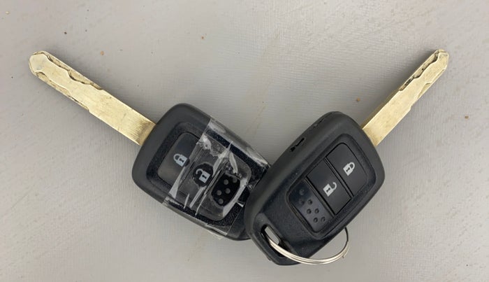 2015 Honda City 1.5L I-VTEC V MT, Petrol, Manual, 68,996 km, Key Close Up