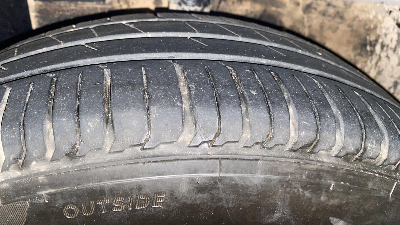 2023 Hyundai EXTER SX 1.2 MT, Petrol, Manual, 36,021 km, Left Front Tyre Tread
