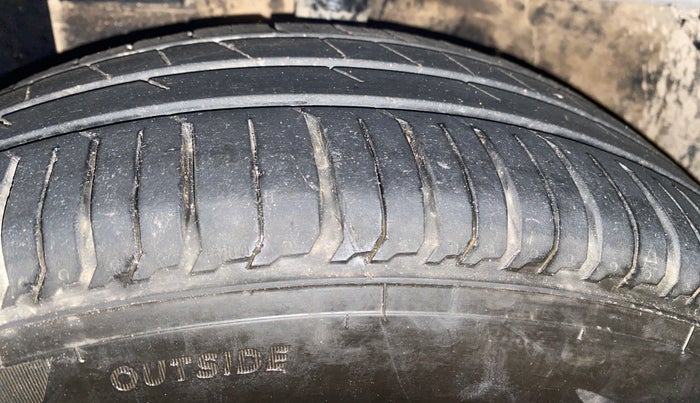 2023 Hyundai EXTER SX 1.2 MT, Petrol, Manual, 36,021 km, Left Front Tyre Tread