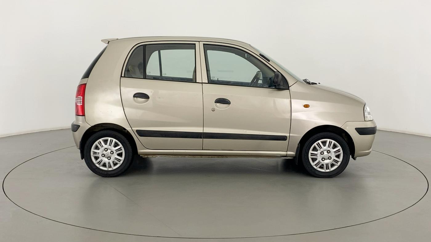 2010 Hyundai Santro Xing GLS, Petrol, Manual, 45,401 km, Right Side View