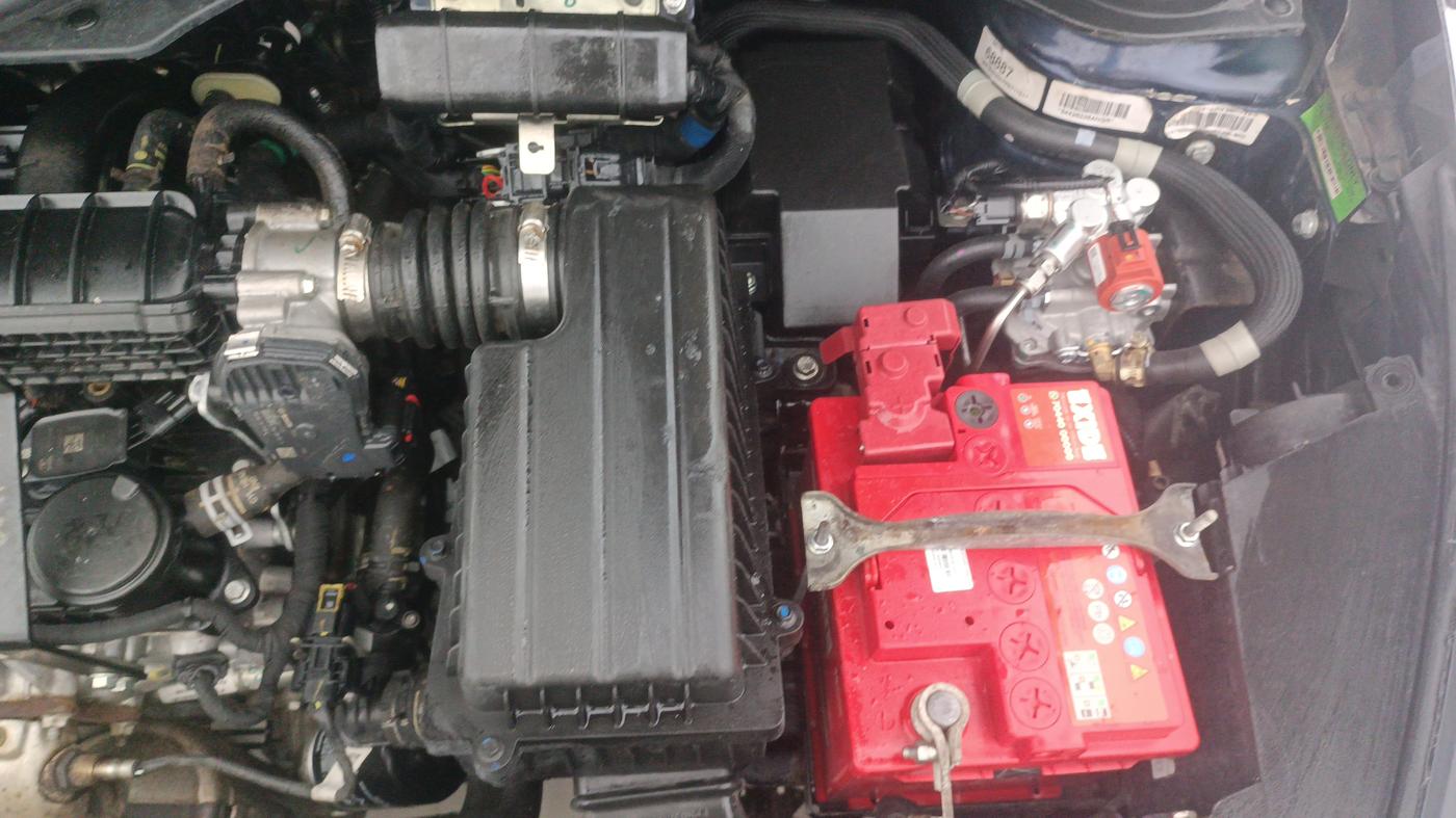 2023 Tata ALTROZ XZ PLUS O SUNROOF CNG, CNG, Manual, 17,767 km, Engine View - Left
