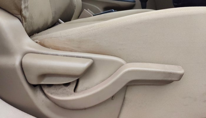 2015 Honda Brio S MT, Petrol, Manual, 38,748 km, Driver Side Adjustment Panel