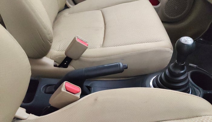 2015 Honda Brio S MT, Petrol, Manual, 38,748 km, Gear Lever