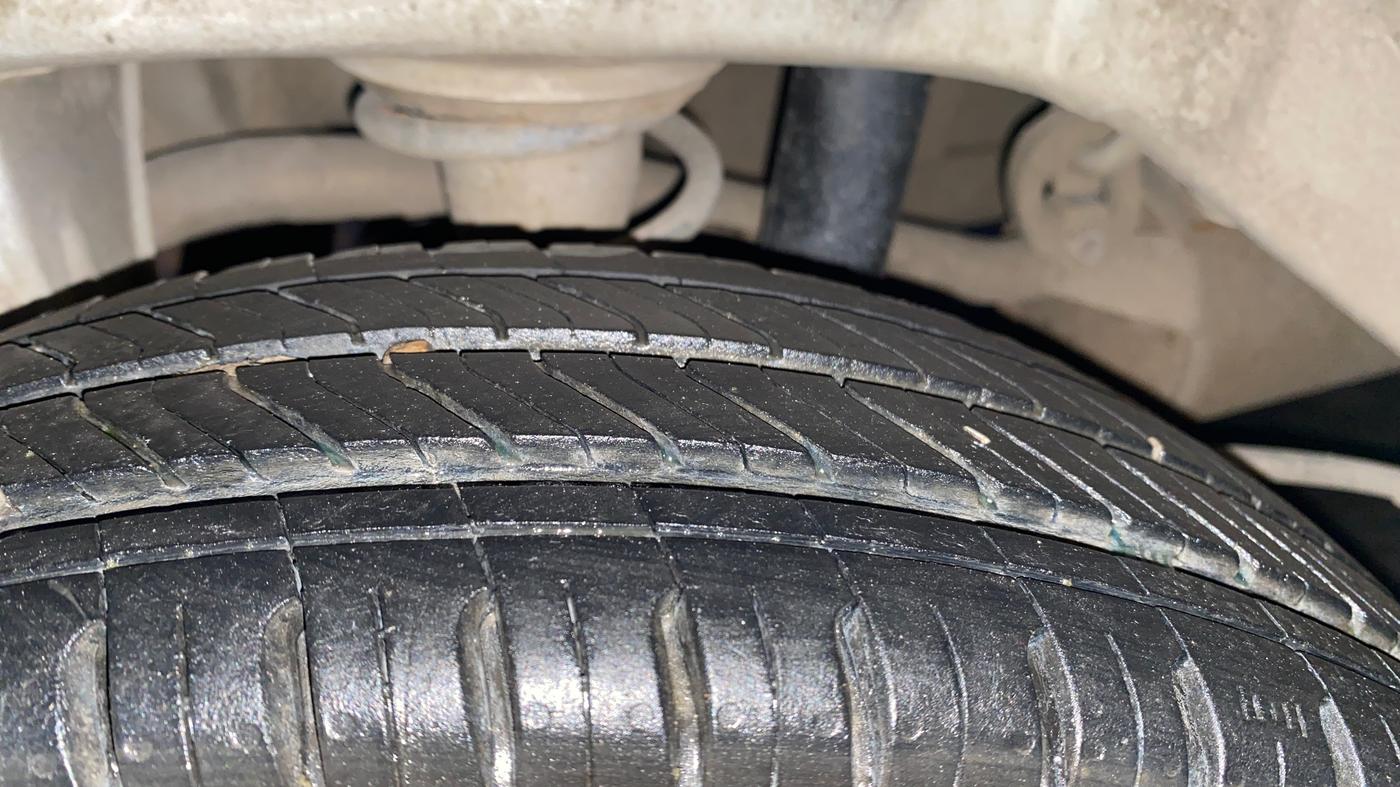 2019 Maruti Alto 800 LXI, Petrol, Manual, 1,83,245 km, Right Rear Tyre Tread